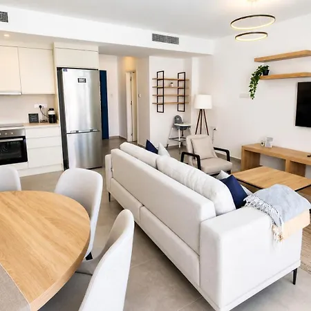 2br Irina Luxury With Private Pool In Lapta